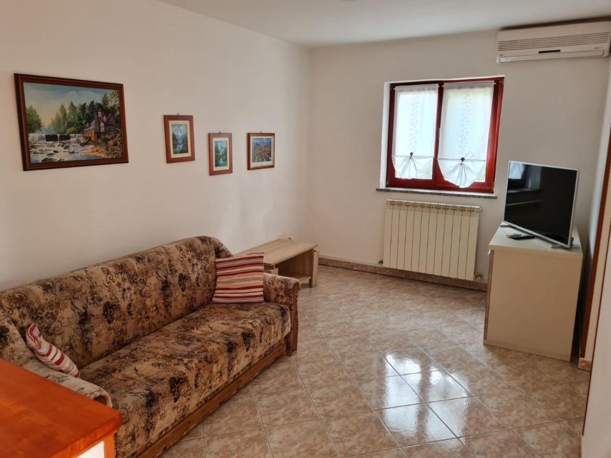 Apartment Ornela Умаг Екстер'єр фото